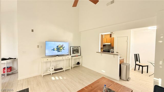 3606 Di Salvo Dr #133, Paradise Town, NV 89103