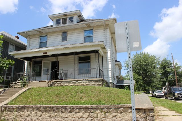1630 E  Broadway St, Logansport, IN 46947