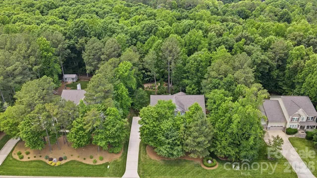 1533 Springfield Dr, Waxhaw, NC 28173
