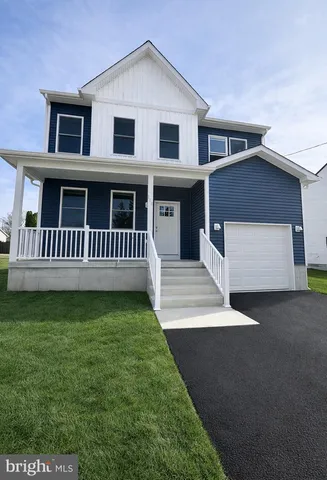 229 Ridge Ave, Blackwood, NJ 08012