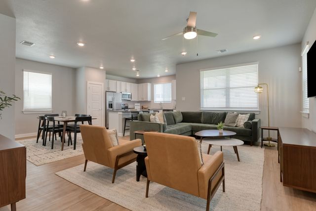 13003 Toepperwein Rd #316, San Antonio, TX 78233
