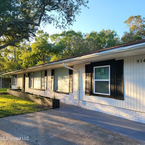 914 Beatrice Dr, Long Beach, MS 39560