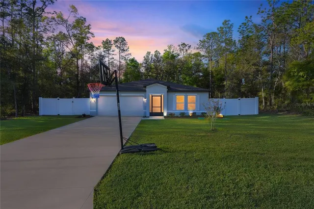 10058 N  Athenia Dr, Citrus Springs, FL 34434