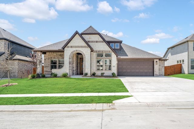 1025 Emerald Trace Dr, Justin, TX 76247
