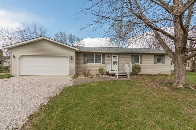 178 E  Prospect St, Smithville, OH 44677