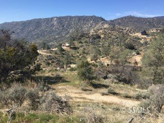 Kossler Rd, Wofford Heights, CA 93285