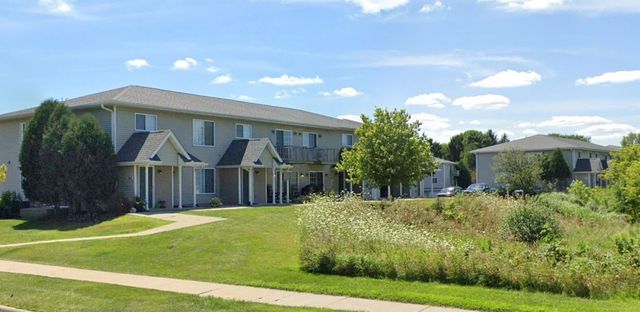 3416 Midvale Dr #1, Janesville, WI 53546