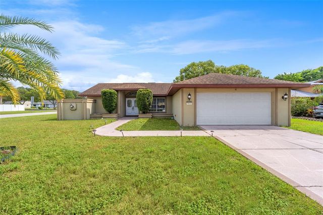 7812 Sylvan Dr, Hudson, FL 34667