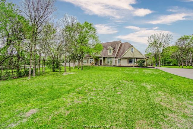 15864 Flagstone Ct, College Station, TX 77845