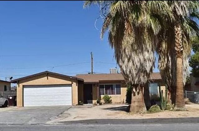 5646 Morongo Rd, Twentynine Palms, CA 92277