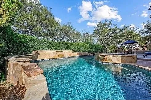 4601 Bat Falcon Dr, Austin, TX 78738