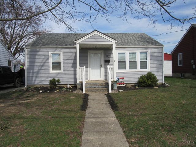 607 S  Broadway St, Blanchester, OH 45107