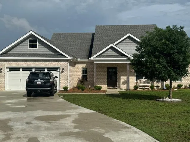 113 Cabrio Way, Headland, AL 36345
