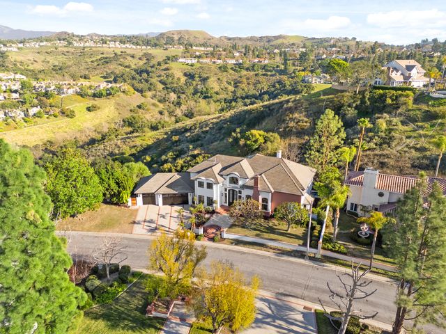7460 E  Hummingbird Cir, Anaheim, CA 92808
