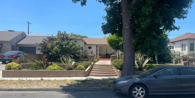 1719 Keeler St, Burbank, CA 91504