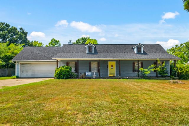 15 Clinton Ct, Cabot, AR 72023