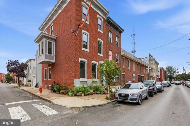 913 S  13th St, Philadelphia, PA 19147