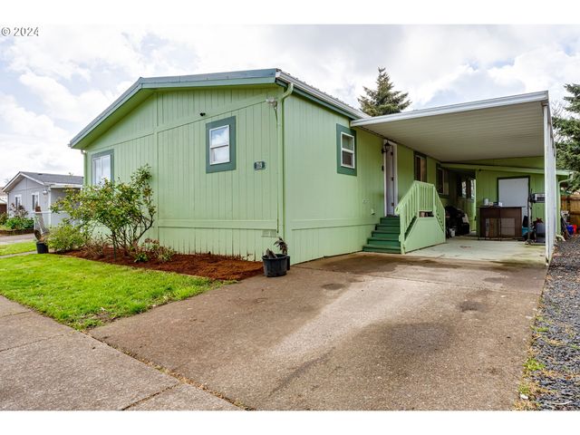 719 Lochaven Ave, Springfield, OR 97477
