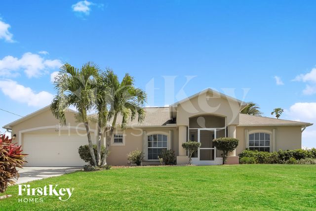 927 NW 10th Ave, Cape Coral, FL 33993