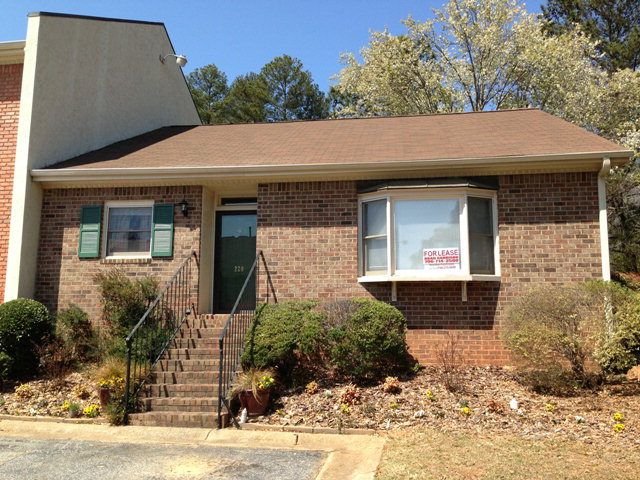 250 Cleveland Rd, Bogart, GA 30622