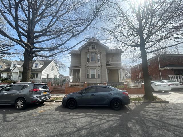 120 Townsend Ave  #2, Staten Island, NY 10304