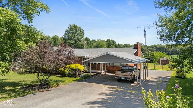 4940 N  Bogardus Rd, Austin, IN 47102