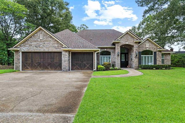 1020 Shadowood Dr, Marshall, TX 75672