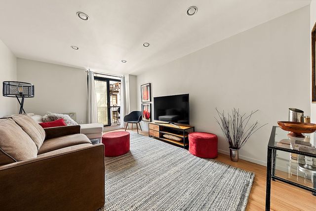 435 E  86th St #4F, Manhattan, NY 10028