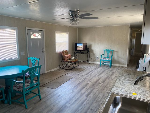 838 Deer Ln, Tabor City, NC 28463