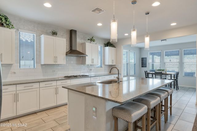4813 W  Willow Wind Way, Marana, AZ 85741
