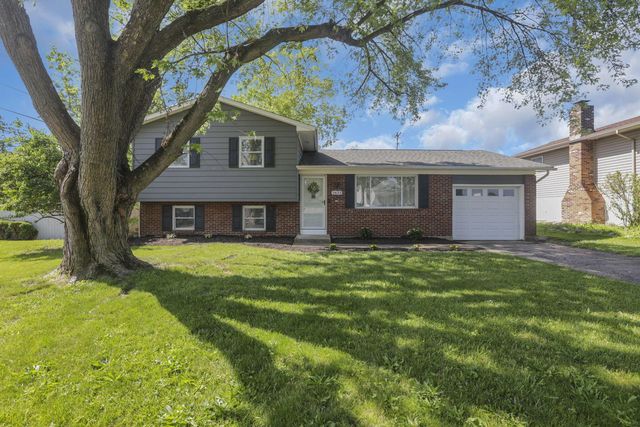2433 Yates Ave, Grove City, OH 43123