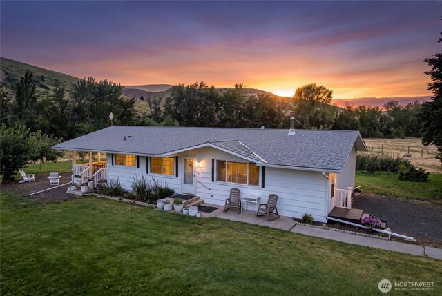 100 Vernon Lane, Dayton, WA 99328