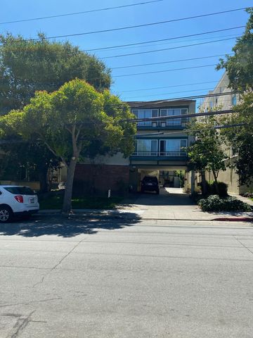 1407 Oak Grove Ave, Burlingame, CA 94010