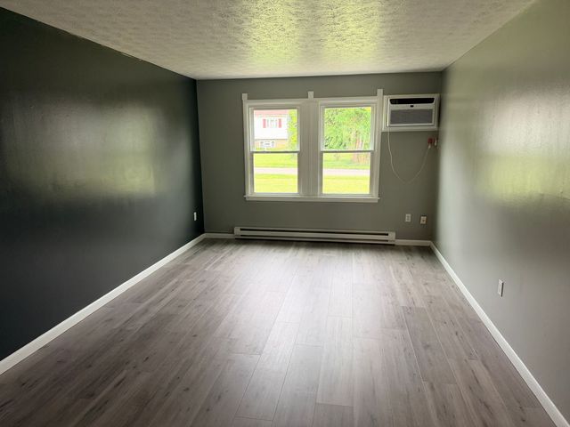 929 Cook Ave #2, Youngstown, OH 44512