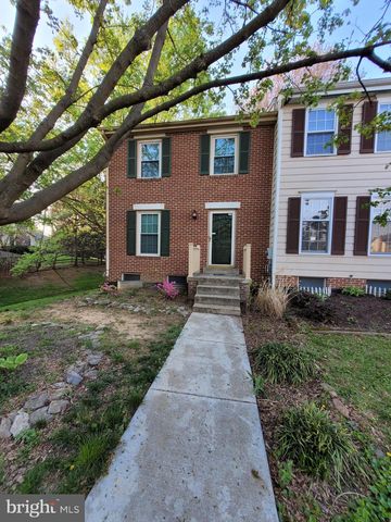 8018 Cattail Ct, Frederick, MD 21701