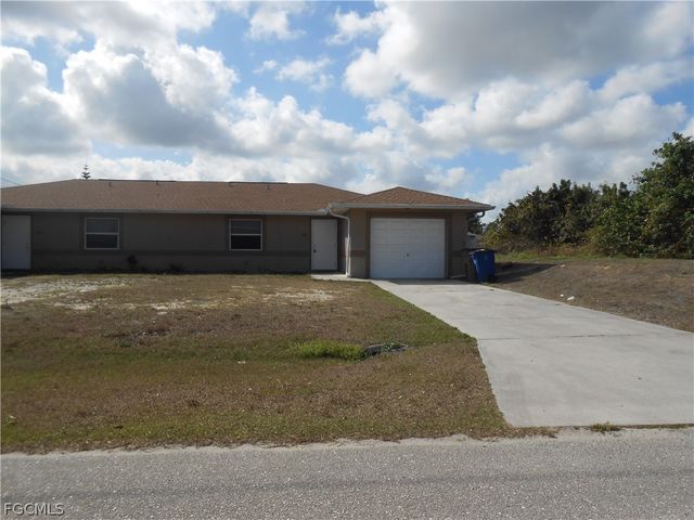 202 Hightower Ave  S, Lehigh Acres, FL 33973