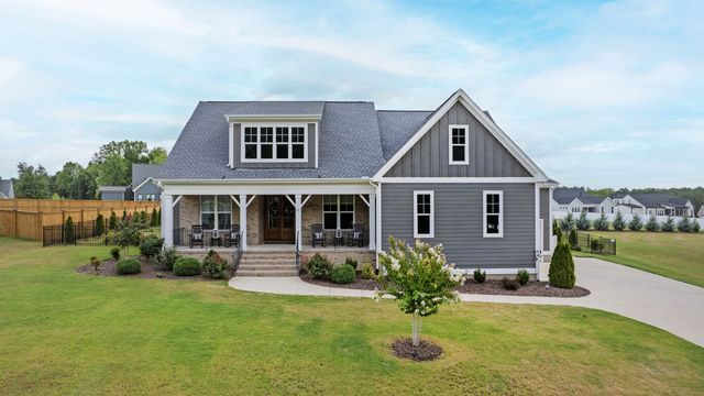 99 Cotton Fields Ln, Fuquay Varina, NC 27526