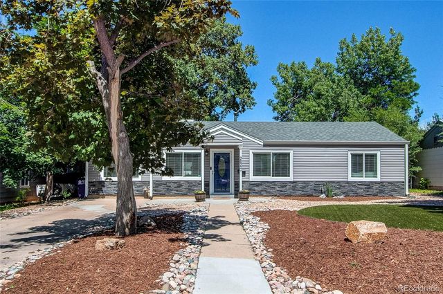 2840 S Forest Street, Denver, CO 80222