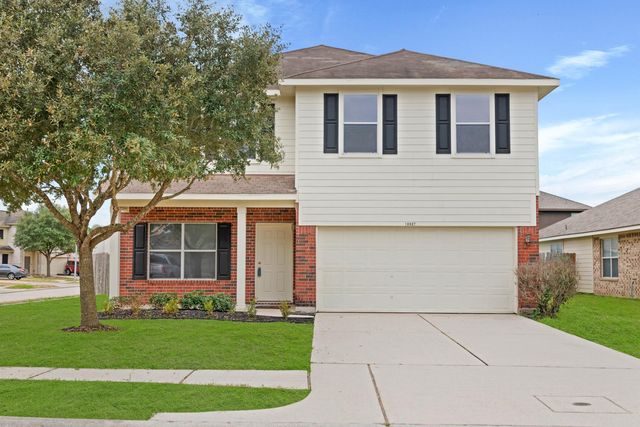 10807 Harston Dr, Tomball, TX 77375