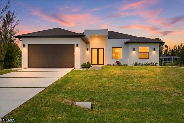 2026 NW 21st St, Cape Coral, FL 33993