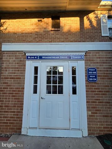 133 Woodstream Dr #133, Norristown, PA 19403