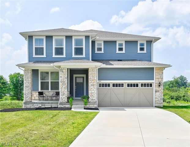 2947 Darlene Ct, Twinsburg, OH 44087