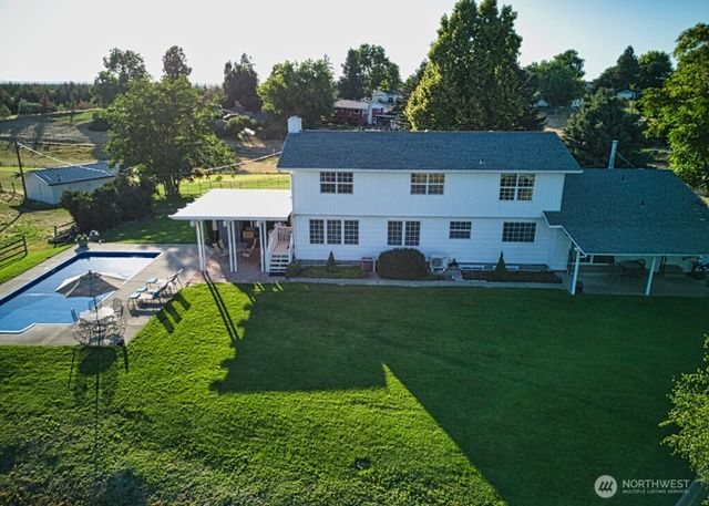 1078 Clarence #Ave, College Place, WA 99324