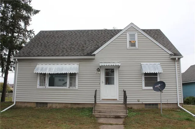 18526 Lincoln St, Whitehall, WI 54773