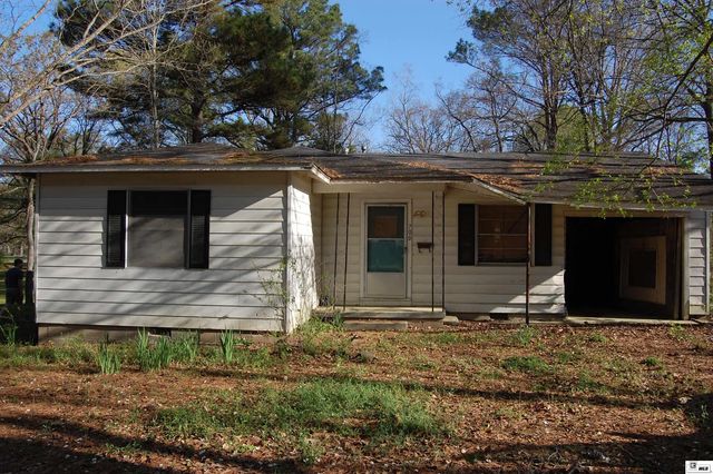 700 W  13th Ave, Crossett, AR 71635