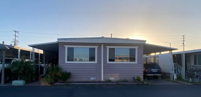 19350 Ward St #14, Huntington Beach, CA 92646