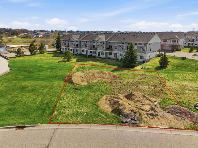 9761 Saint Andrews Dr, Elko New Market, MN 55020