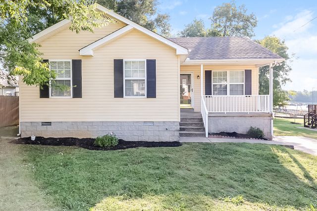 1031 Heydel Cir, Lebanon, TN 37087