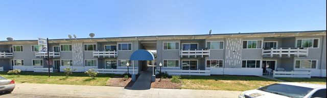 1051 Clark Ave #48ca365f3, Yuba City, CA 95991