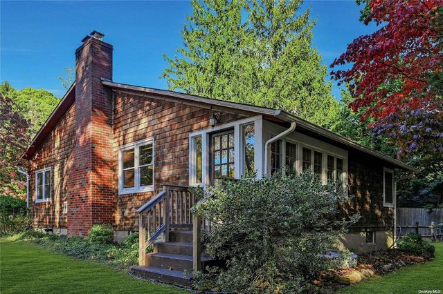 505 Holbrook Lane, Mattituck, NY 11952